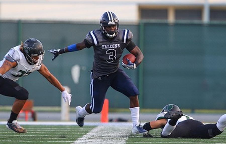 Cerritos running back Rhamondre Stevenson (Photo by Daryl Peterson)